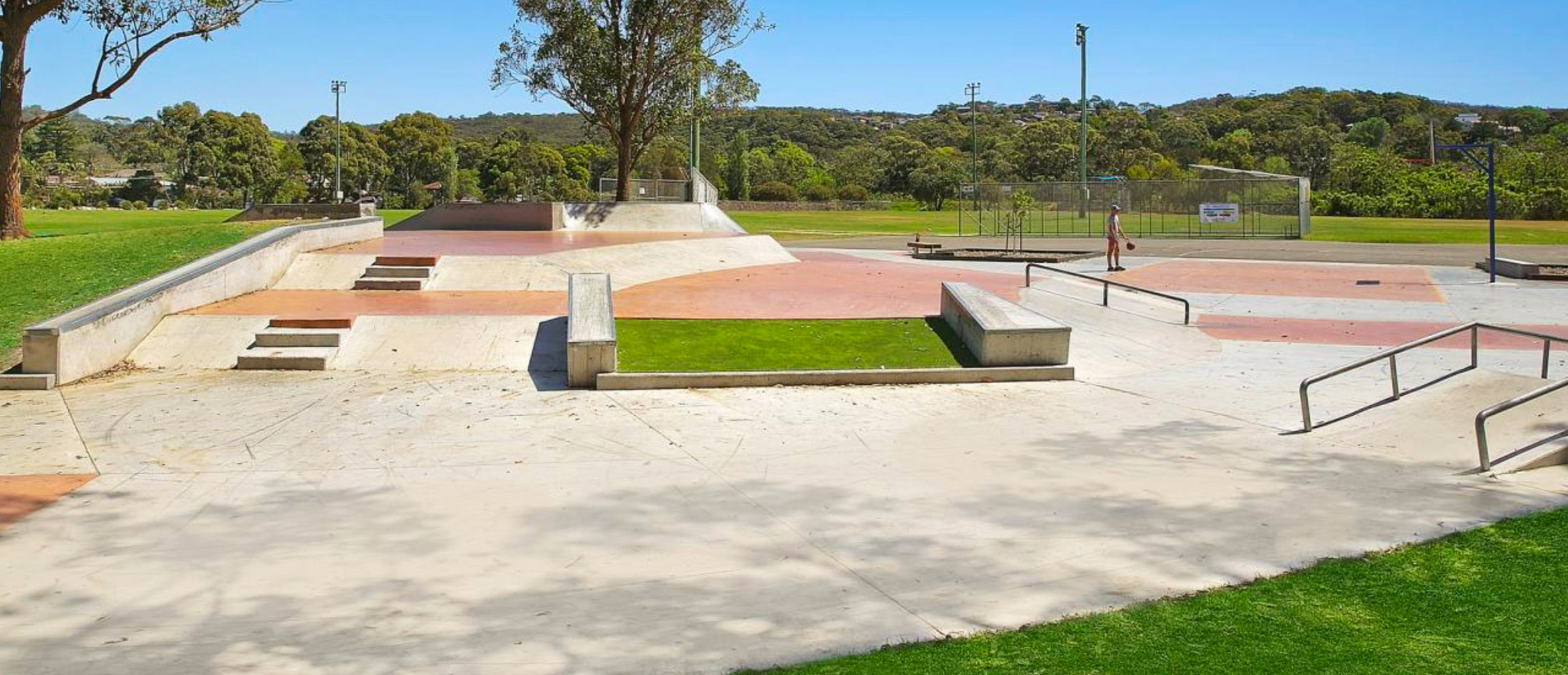 Cromer skate park grass gap, ledges, banks, rail, street section