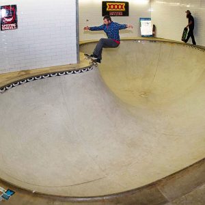Dorfus frontside grind over the hip, CSP headquarters, Andrew Currie photo